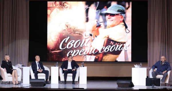 Никита МИХАЛКОВ: «Главный совет – это искренняя ирония по отношению к себе»